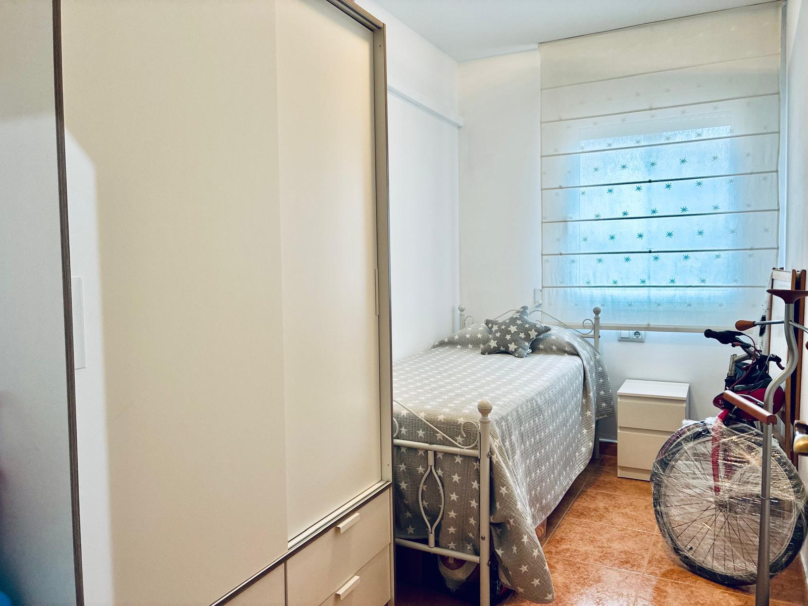 Imagen 14 Piso en venta en Pineda De Mar / Cerca del Consum