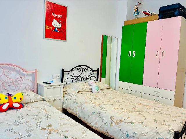 Imagen 16 Inmueble 300707 - Piso en venta en Pineda De Mar / Cerca del Consum