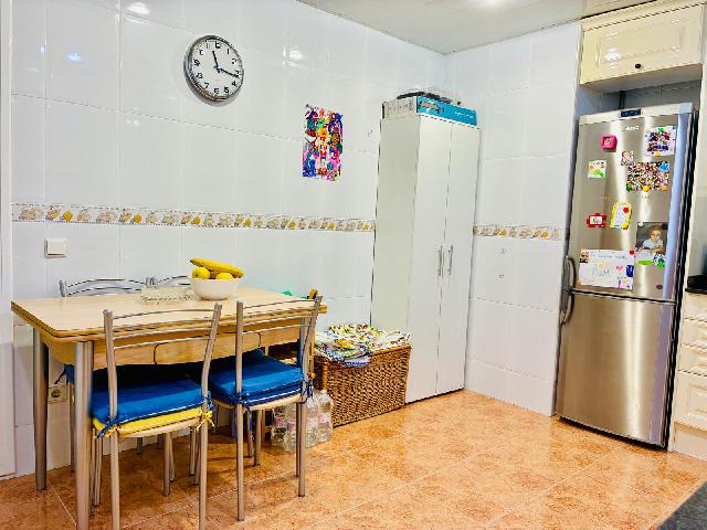 Imagen 22 Inmueble 300707 - Piso en venta en Pineda De Mar / Cerca del Consum