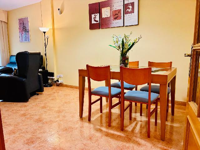 Imagen 5 Inmueble 300707 - Piso en venta en Pineda De Mar / Cerca del Consum