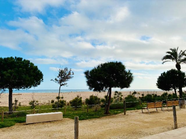 Imagen 17 Inmueble 300788 - Apartamento en venta en Santa Susanna / Primera línea de mar