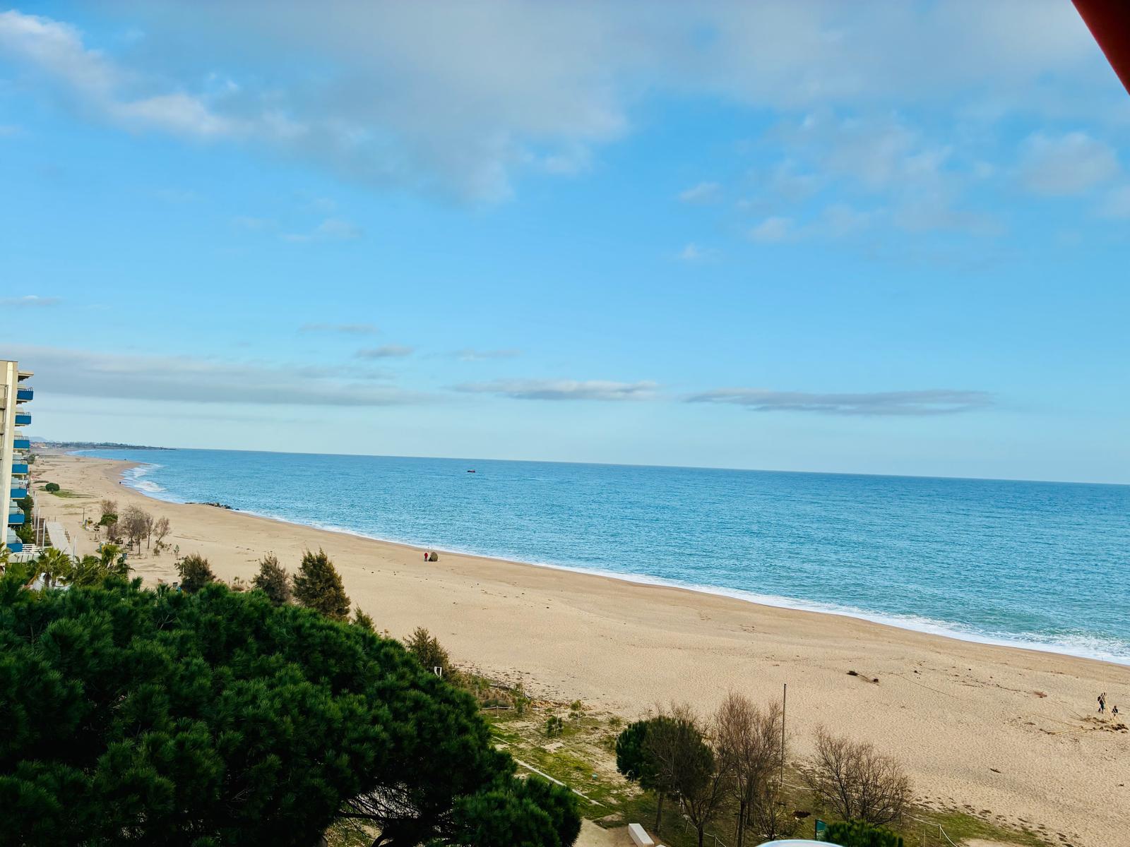 Imagen 19 Apartamento en venta en Santa Susanna / Primera línea de mar