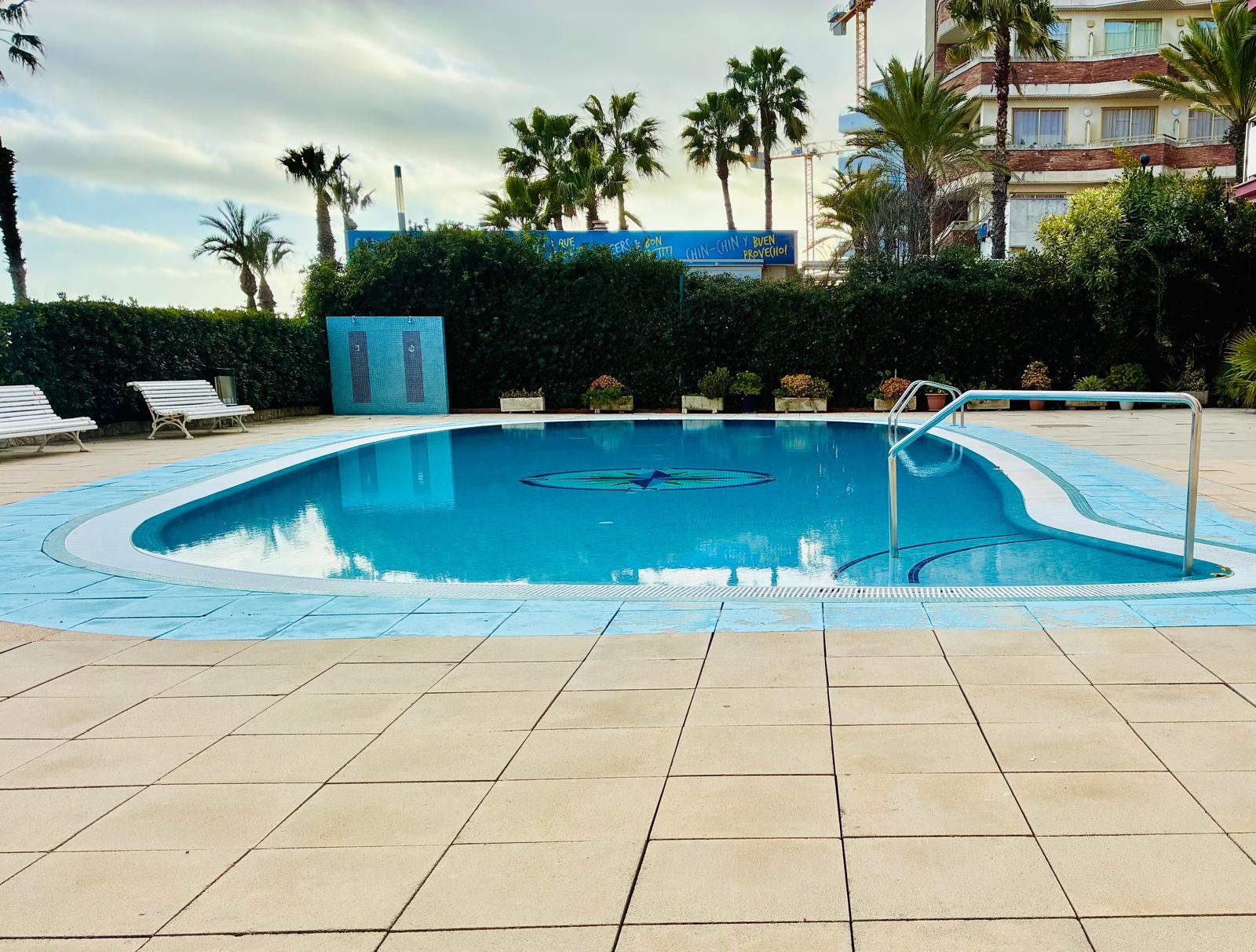 Imagen 15 Apartamento en venta en Santa Susanna / Primera línea de mar