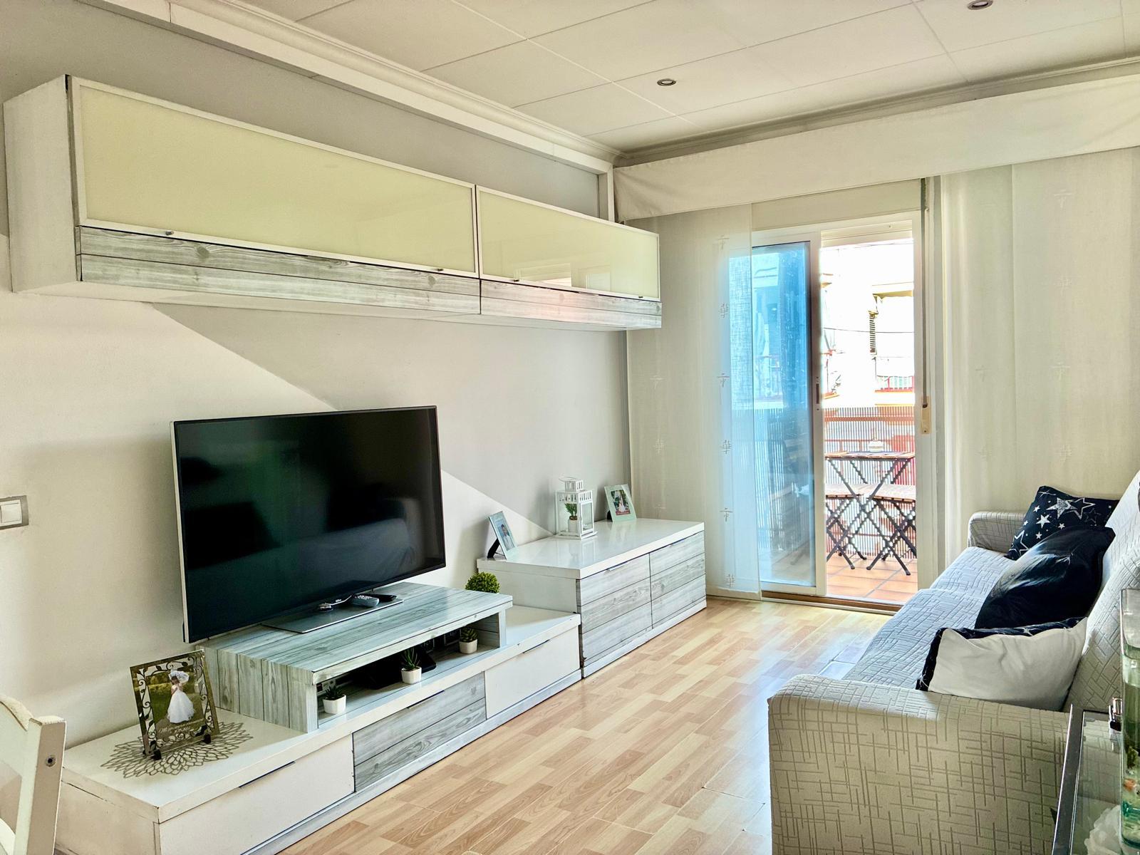 Imagen 1 Piso en venta en Pineda De Mar / Centro del pueblo