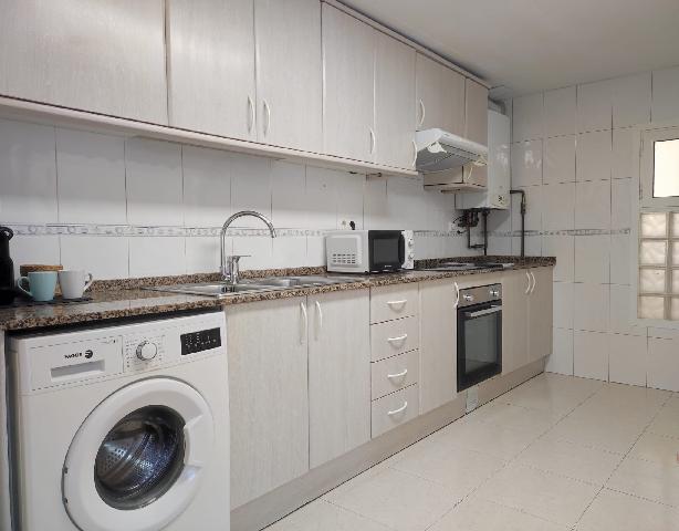 Imagen 7 Inmueble 302098 - Piso en venta en Pineda De Mar / Al lado de Calella