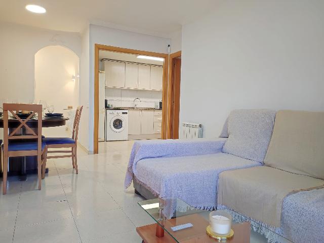 Imagen 1 Inmueble 302098 - Piso en venta en Pineda De Mar / Al lado de Calella