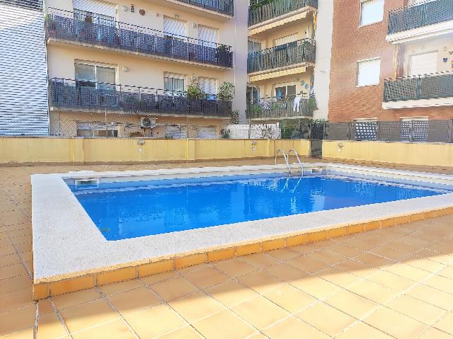 Imagen 23 Inmueble 302098 - Piso en venta en Pineda De Mar / Al lado de Calella
