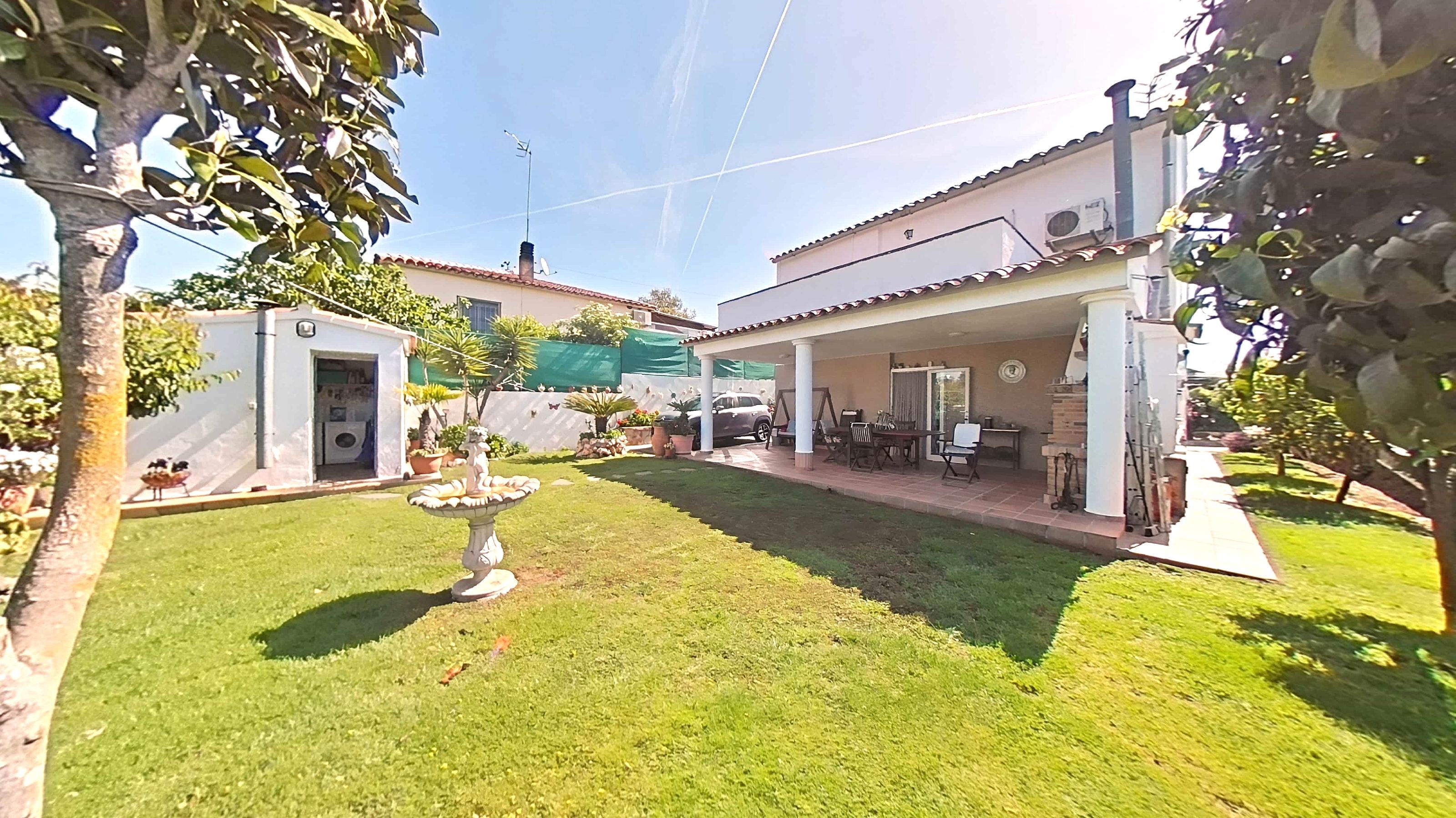 Imagen 1 Casa en venta en Vidreres / Urbanización Aiguaviva Park