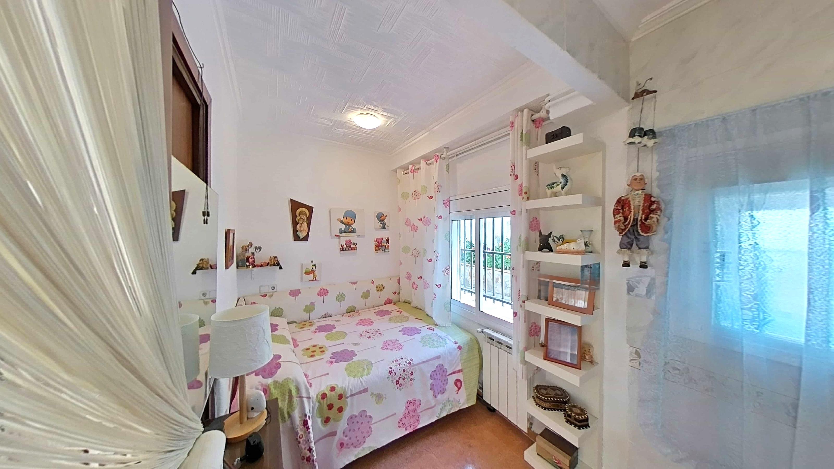 Imagen 6 Casa en venta en Vidreres / Urbanización Aiguaviva Park