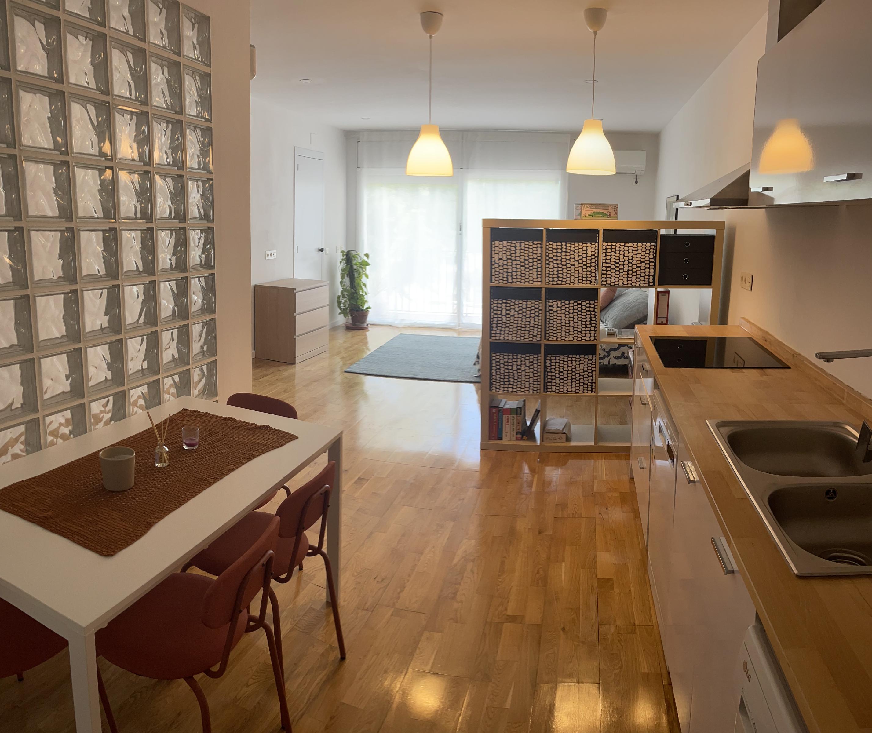 Imagen 2 Piso en venta en Calella / Cerca de la Iglesia de Pineda