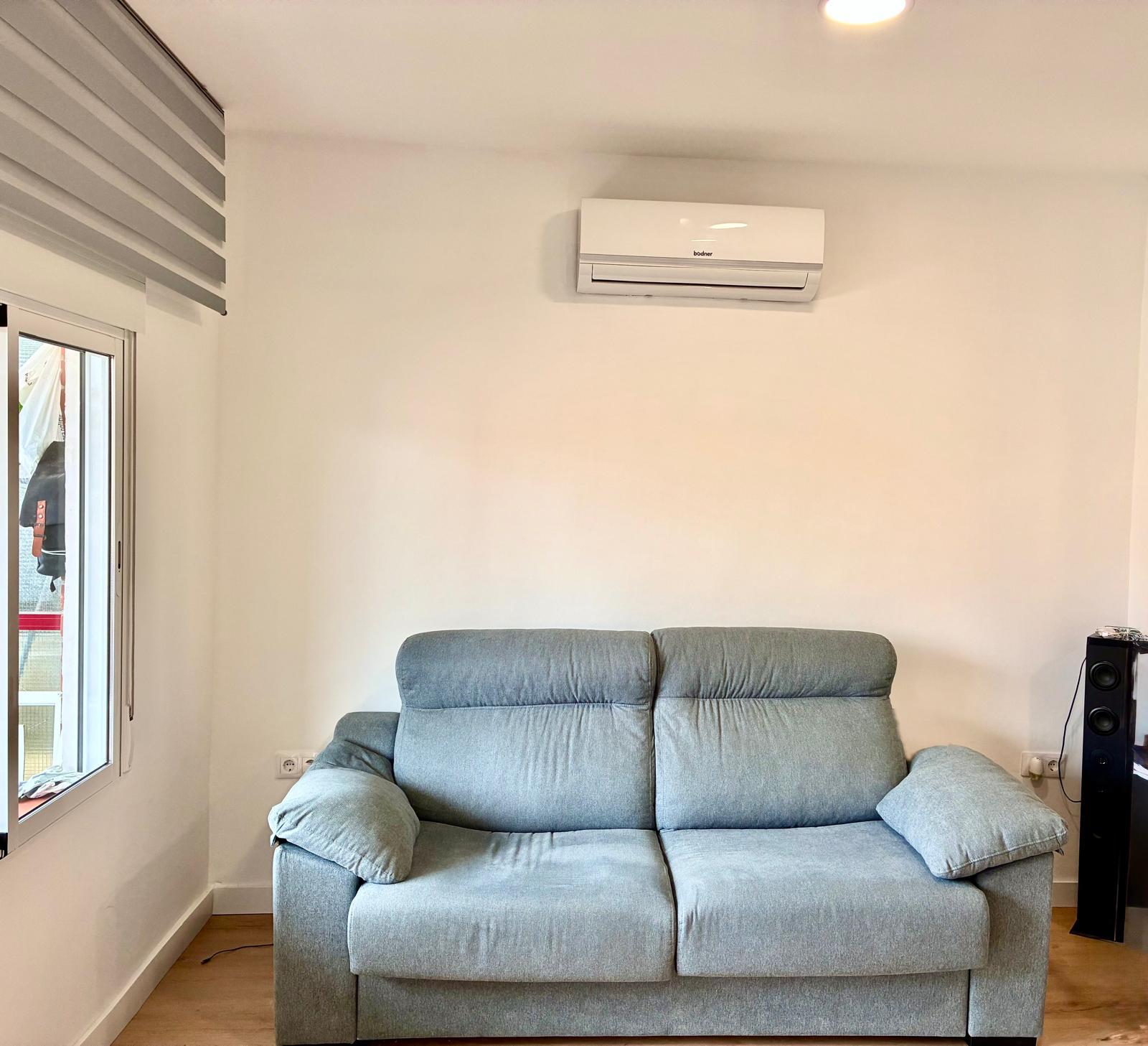 Imagen 5 Piso en venta en Pineda De Mar / Cerca de la Plaza Les Melies