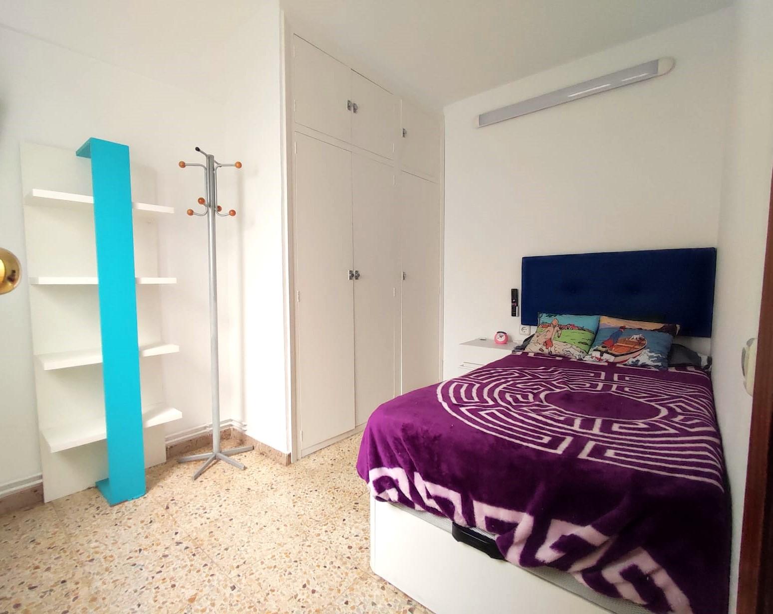 Imagen 12 Piso en venta en Pineda De Mar / Piso en Poblenou con vistas a la montaña