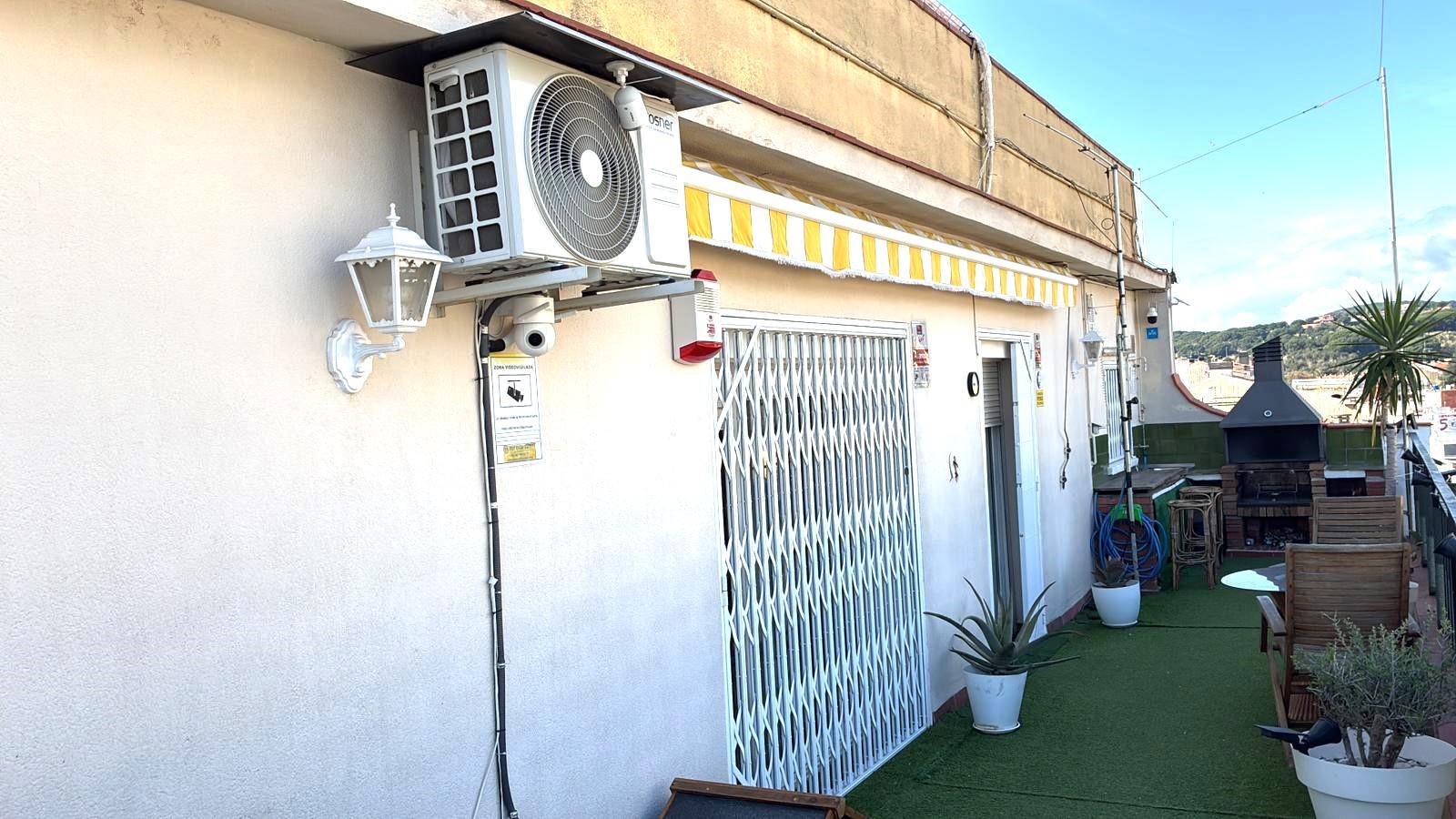 Imagen 18 Piso en venta en Pineda De Mar / Piso en Poblenou con vistas a la montaña