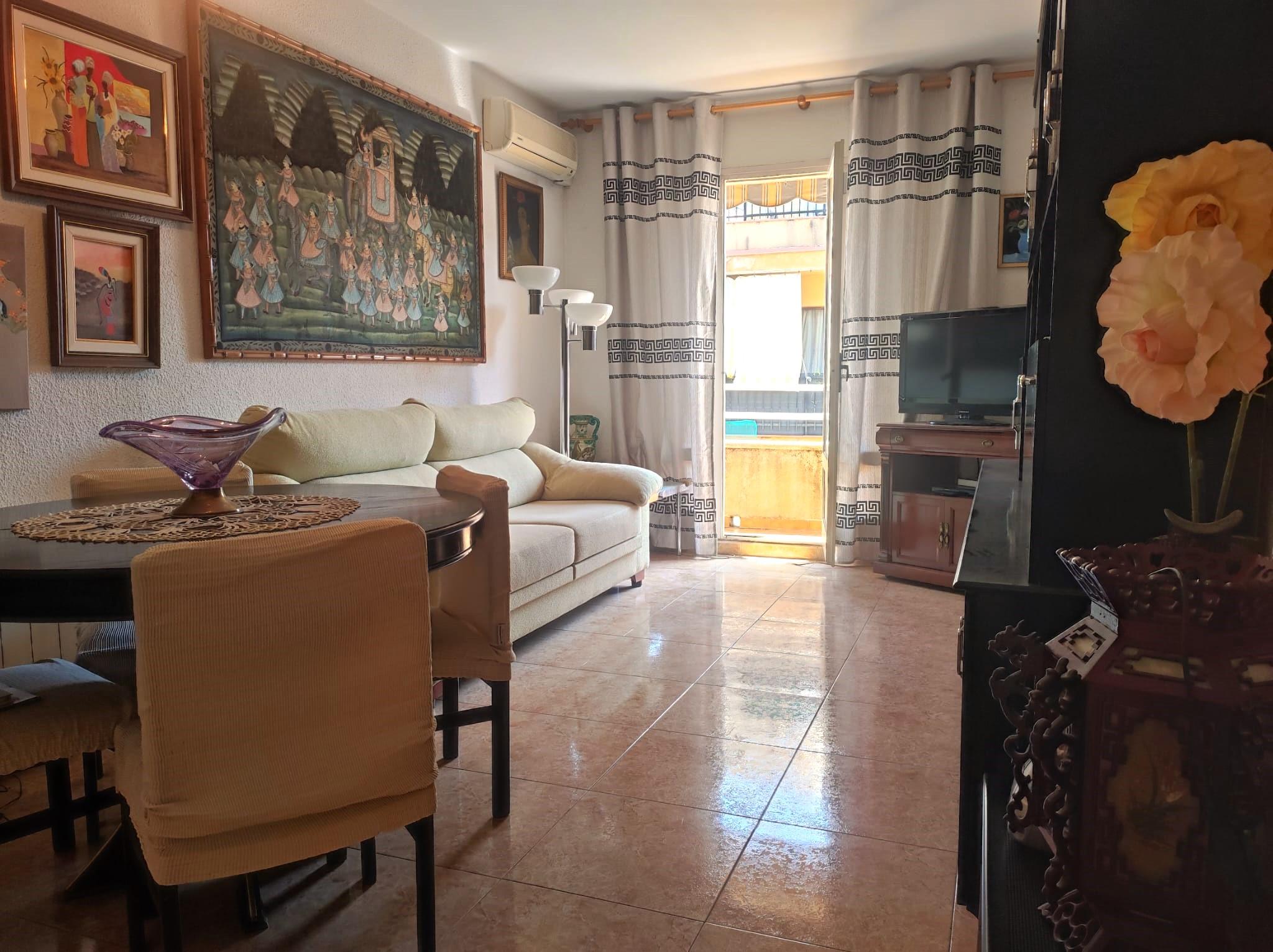 Imagen 4 Piso en venta en Pineda De Mar / A  tres calles de Calella