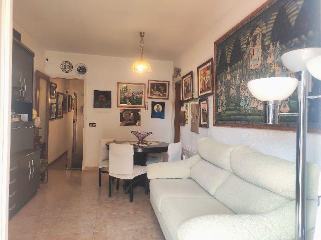 Imagen 5 Inmueble 305036 - Piso en venta en Pineda De Mar / A  tres calles de Calella