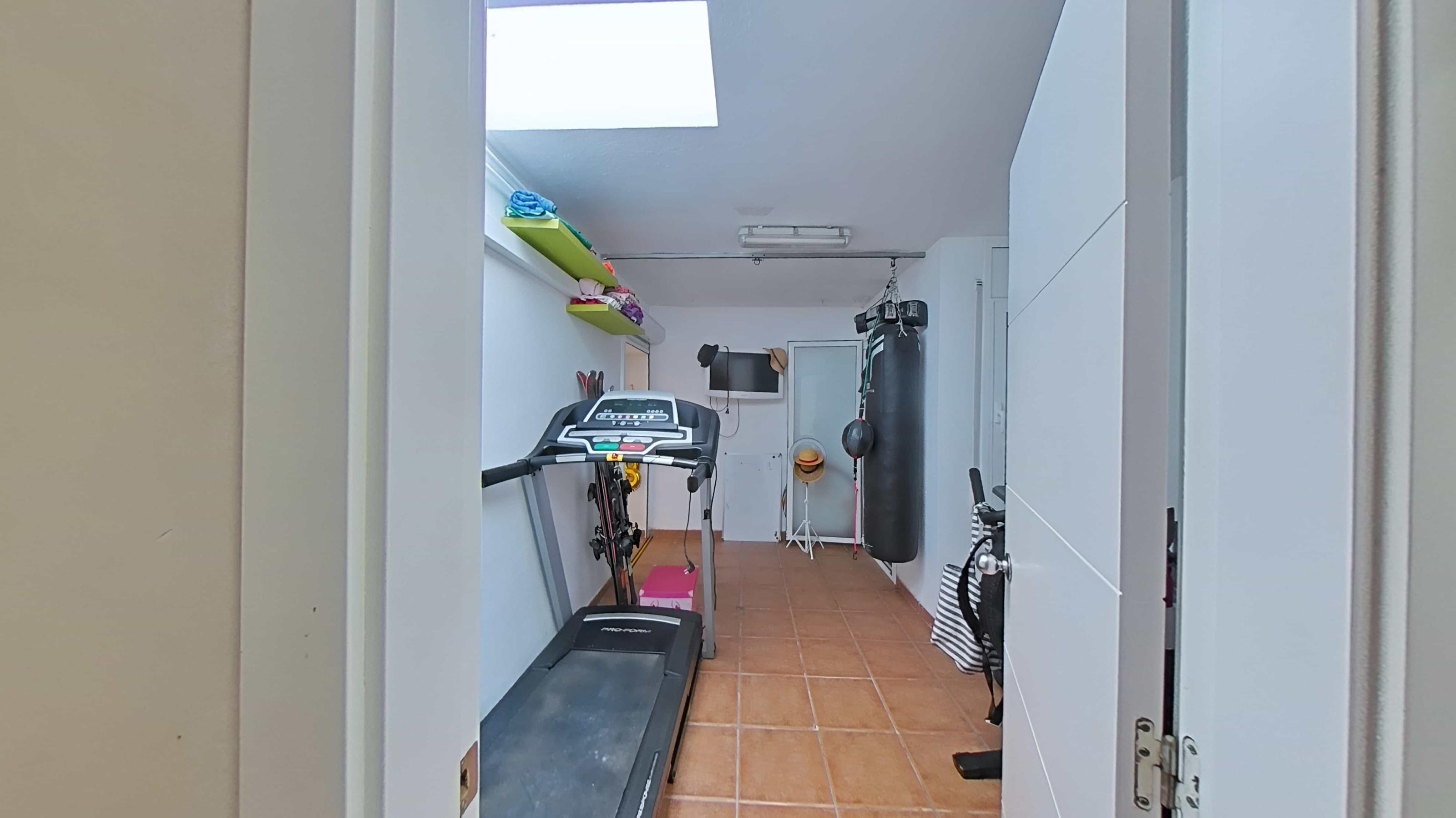 Imagen 24 Casa Adosada en venta en Blanes / Prestigiosa urbanización de Santa Cristina.