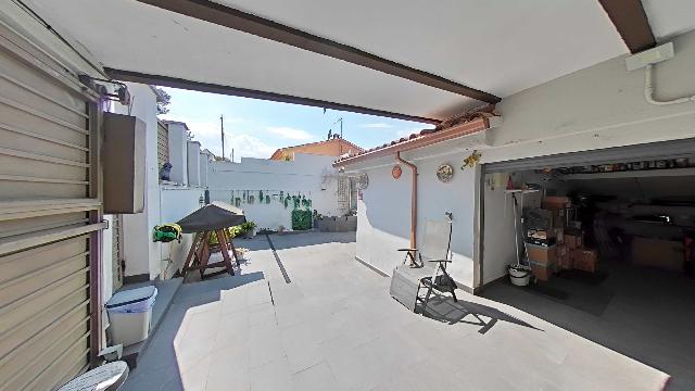 Imagen 2 Inmueble 305941 - Casa Adosada en venta en Blanes / Prestigiosa urbanización de Santa Cristina.
