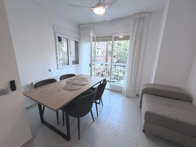 Imagen 6 Inmueble 306051 - Piso en venta en Blanes / Calle amplia y soleada, a 5 min de la estación de bus.