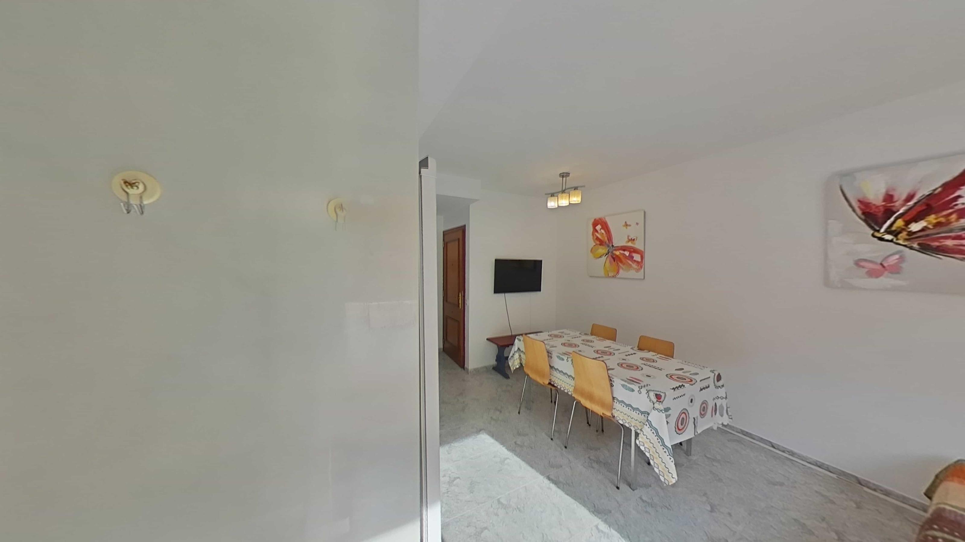 Imagen 14 Dúplex en venta en Lloret De Mar / Cerca de todos los servicios.