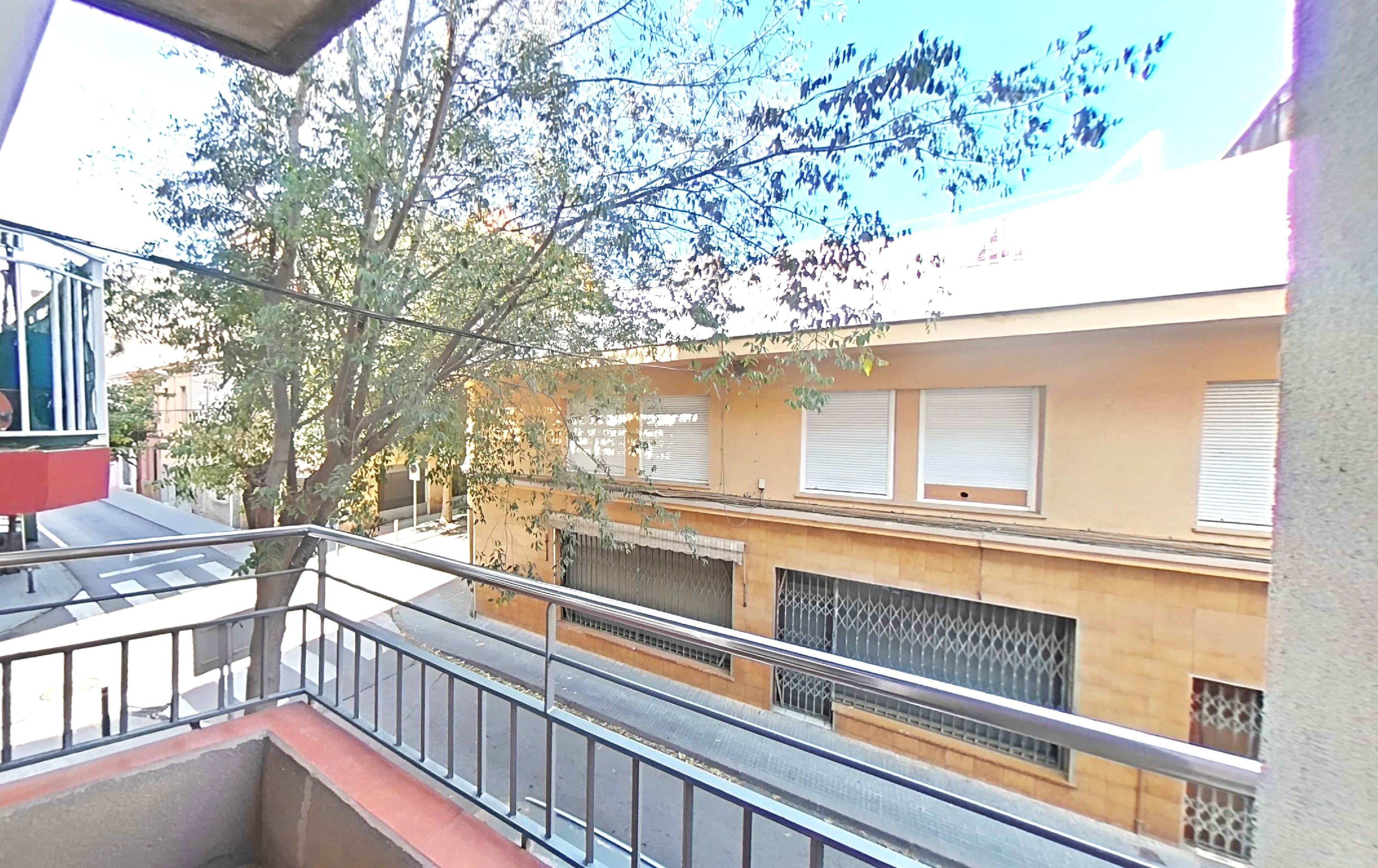 Imagen 1 Piso en venta en Calella / En el centro de Calella