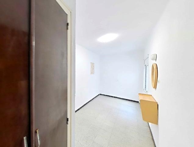 Imagen 18 Inmueble 306422 - Piso en venta en Calella / En el centro de Calella