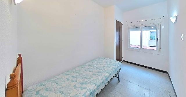 Imagen 20 Inmueble 306422 - Piso en venta en Calella / En el centro de Calella