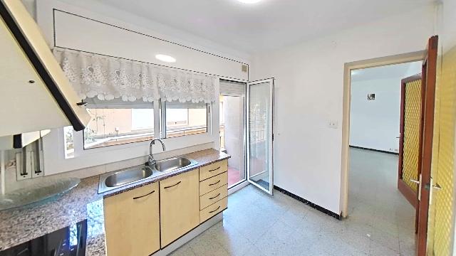 Imagen 11 Inmueble 306422 - Piso en venta en Calella / En el centro de Calella
