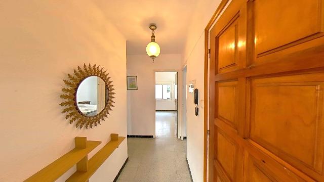 Imagen 2 Inmueble 306422 - Piso en venta en Calella / En el centro de Calella