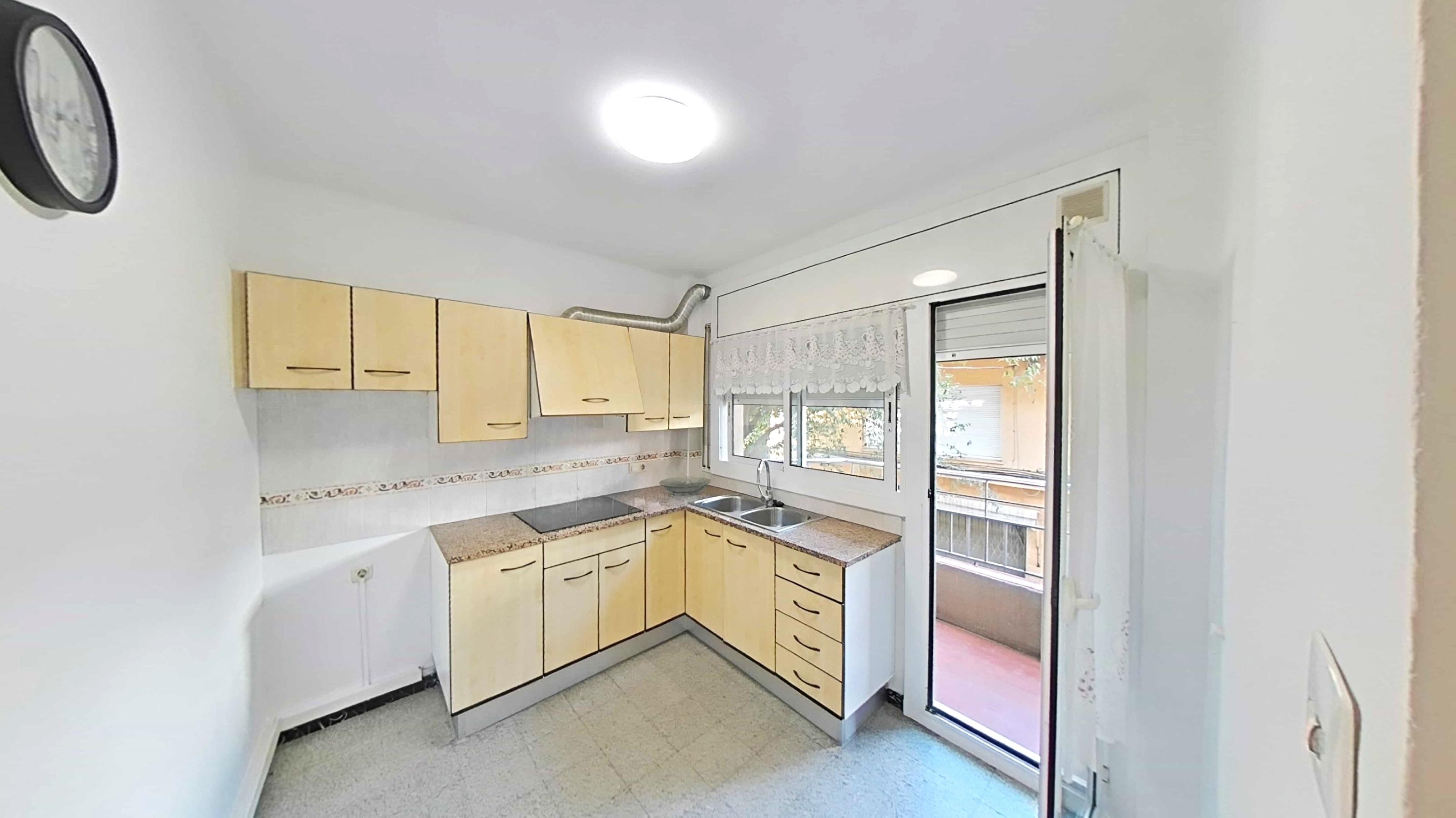 Imagen 12 Piso en venta en Calella / En el centro de Calella