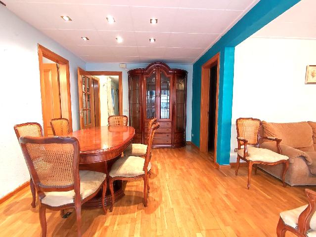 Imagen 6 Inmueble 306774 - Piso en venta en Pineda De Mar / En el Centro de Pineda de Mar