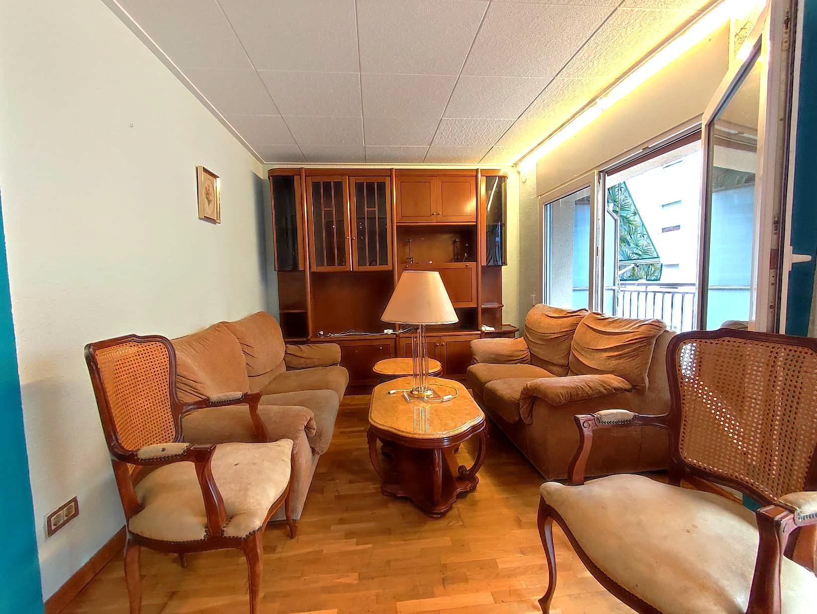 Imagen 1 Piso en venta en Pineda De Mar / En el Centro de Pineda de Mar