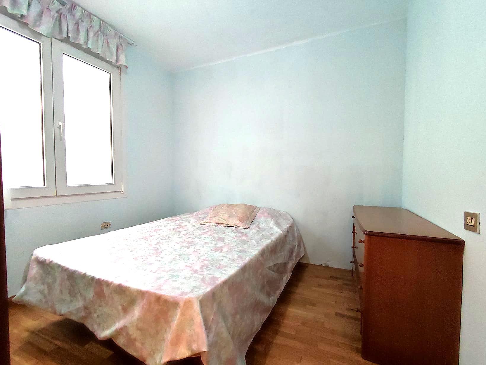 Imagen 14 Piso en venta en Pineda De Mar / En el Centro de Pineda de Mar