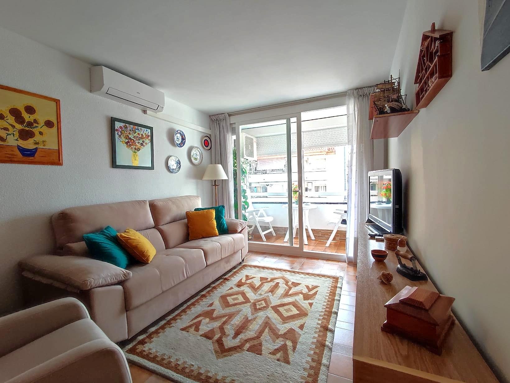 Imagen 2 Piso en venta en Pineda De Mar / Zona del Taurus