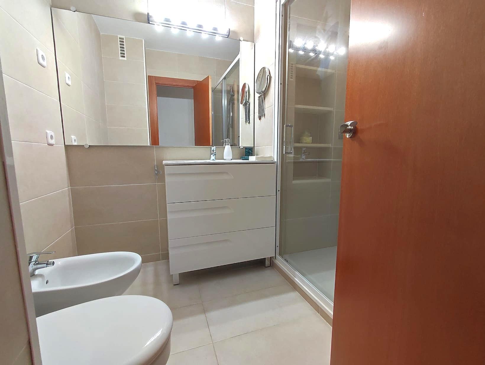 Imagen 11 Piso en venta en Pineda De Mar / Zona del Taurus