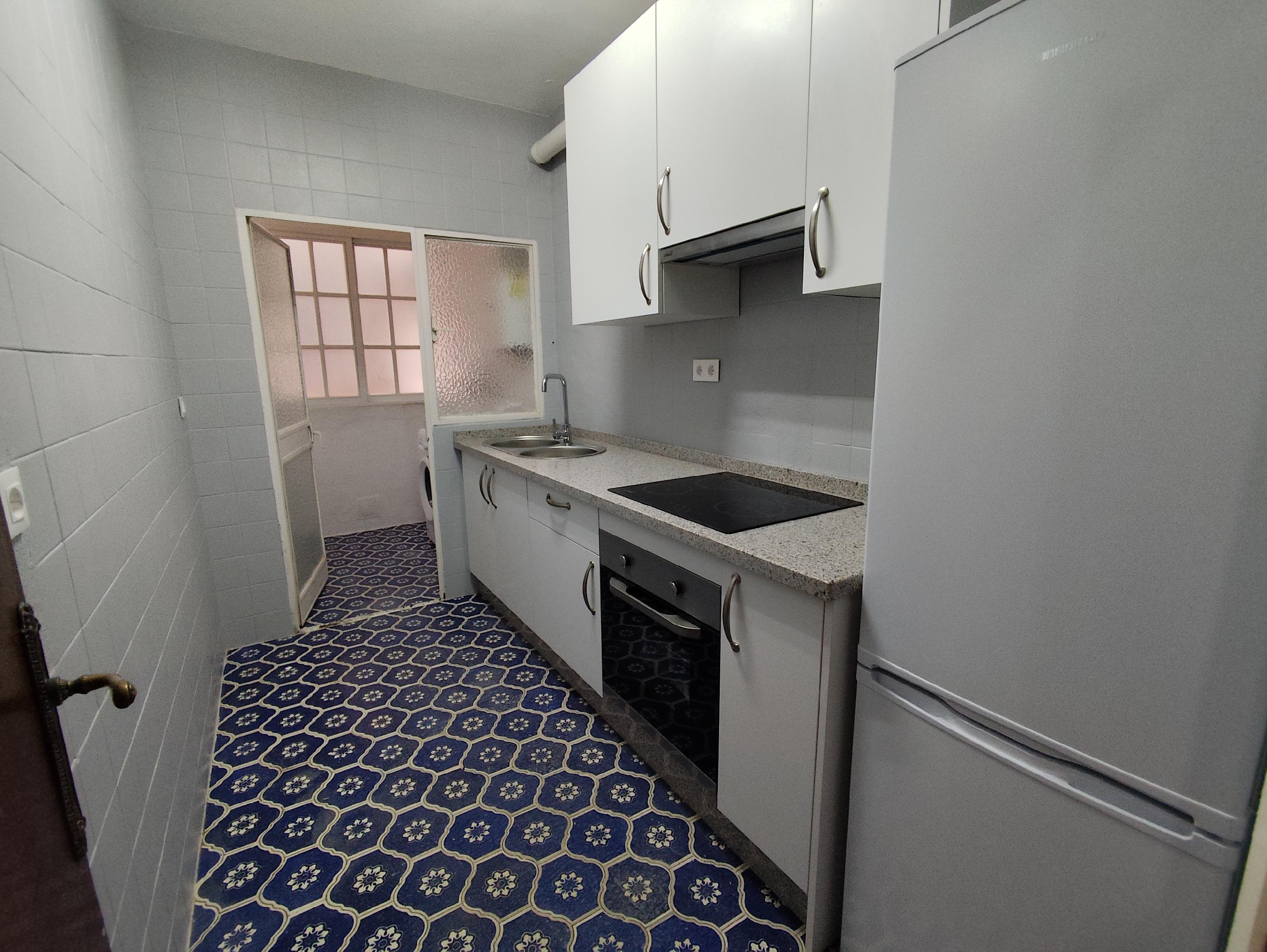 Imagen 6 Apartamento en alquiler en Almendralejo / Inmueble en pleno centro de Almendralejo.