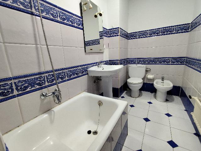 Imagen 16 Inmueble 299444 - Apartamento en venta en Almendralejo / Inmueble en pleno centro de Almendralejo.