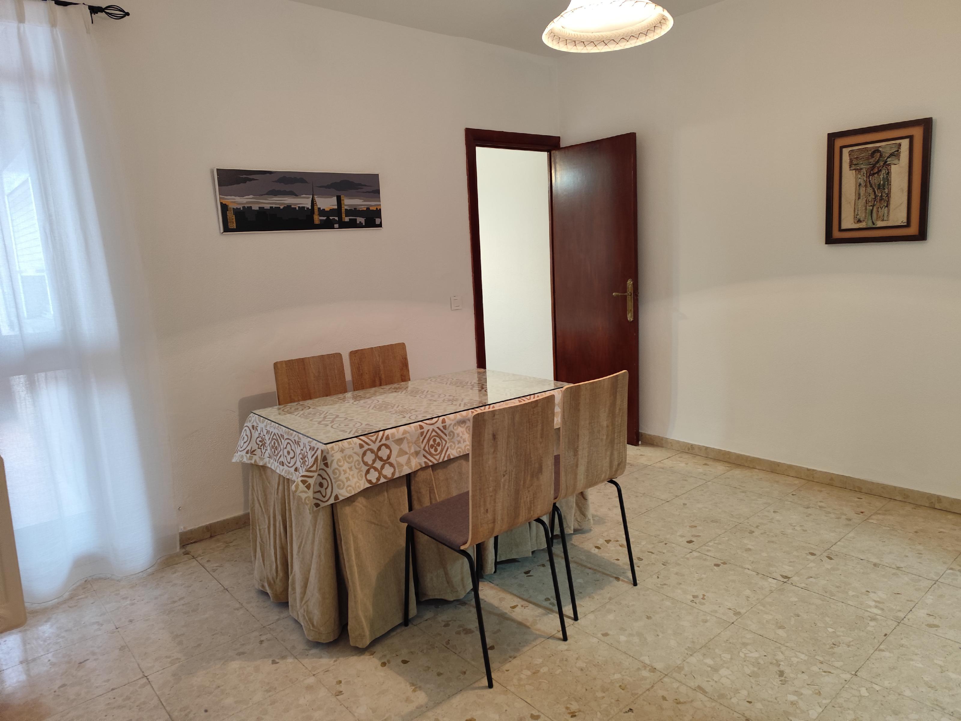 Imagen 4 Apartamento en venta en Almendralejo / Inmueble en pleno centro de Almendralejo.