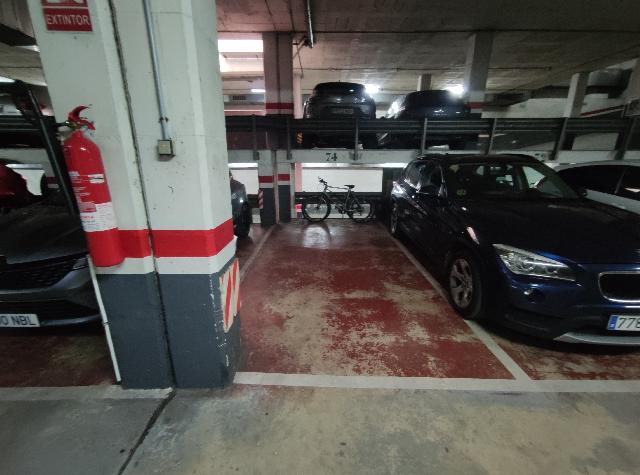 Imagen 2 Inmueble 300878 - Parking Coche en alquiler en Sant Cugat Del Vallès / A metros de Av Cerdanyola 