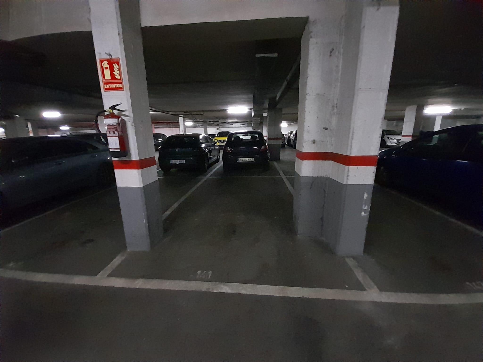 Imagen 3 Parking Coche en alquiler en Sant Cugat Del Vallès / Entradas por valles 94 y Rambla de Ce...