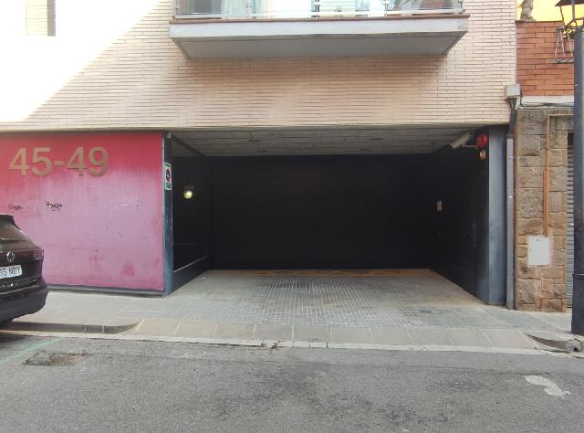 Imagen 2 Inmueble 302013 - Parking Coche en venta en Sant Cugat Del Vallès / Sobre Calle Monestir 