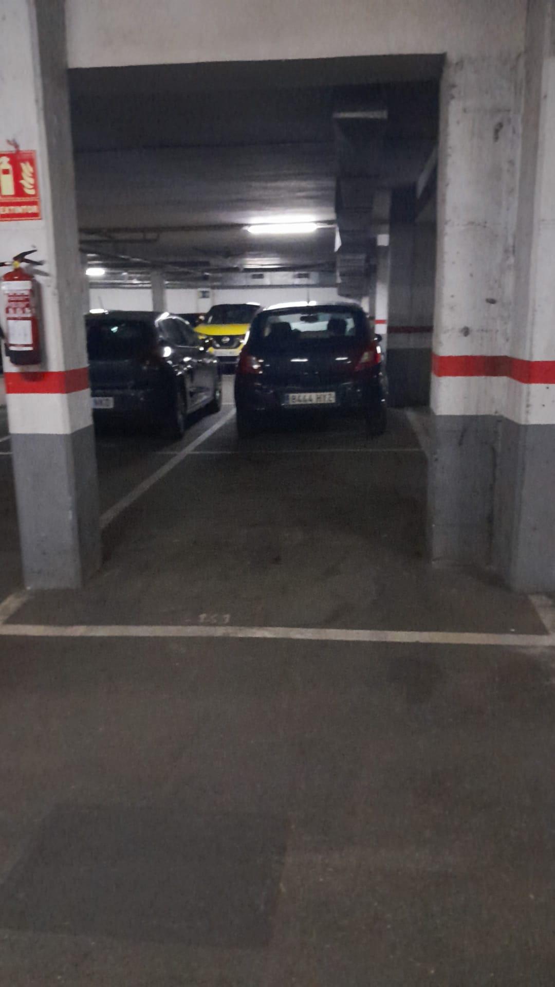 Imagen 6 Parking Coche en venta en Sant Cugat Del Vallès / Entradas por valles 94 y Rambla de Celler 117