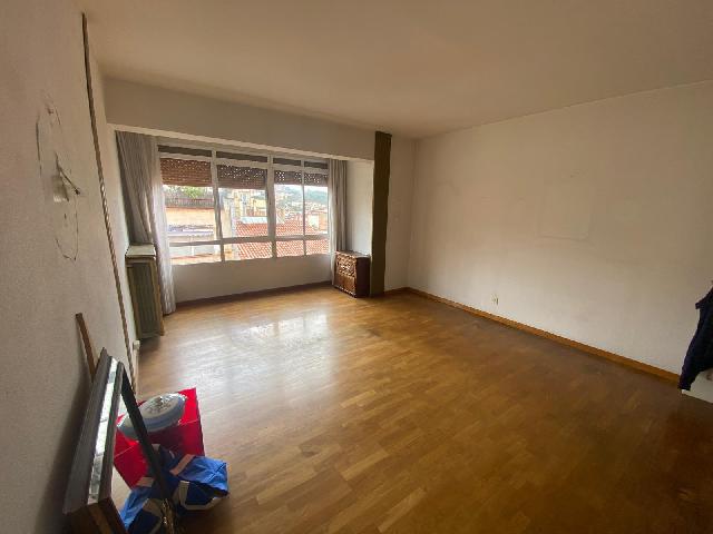 Imagen 1 Inmueble 303847 - Piso en venta en Barcelona / A metros de Plaza Alfonso Comin