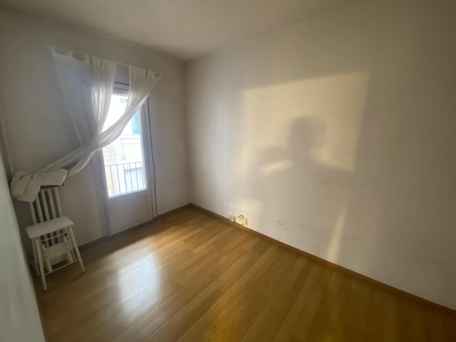 Imagen 8 Piso en venta en Barcelona / A metros de Plaza Alfonso Comin