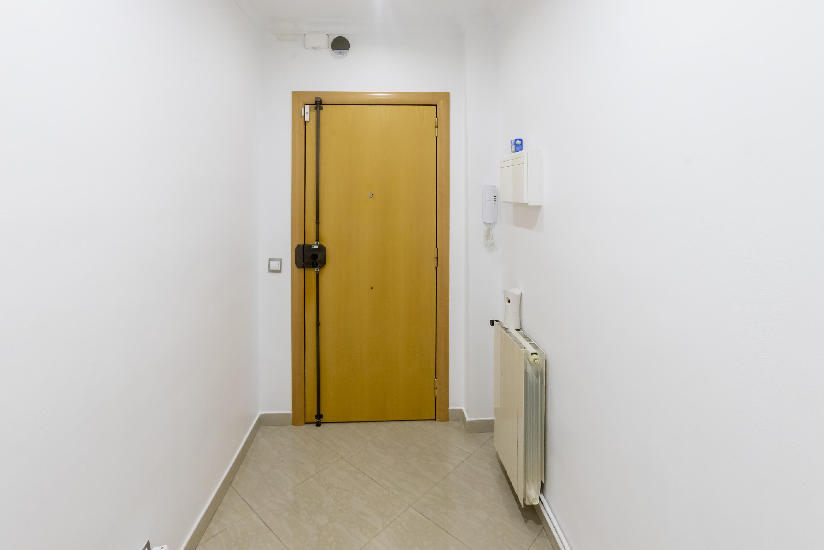 Imagen 9 Planta Baja en venta en Santa Coloma De Gramenet / Montigala, Barrio Puigfred