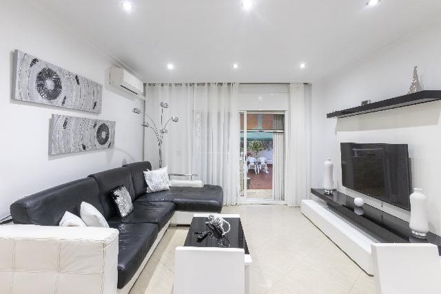 Imagen 4 Inmueble 289132 - Planta Baja en venta en Santa Coloma De Gramenet / Montigala, Barrio Puigfred