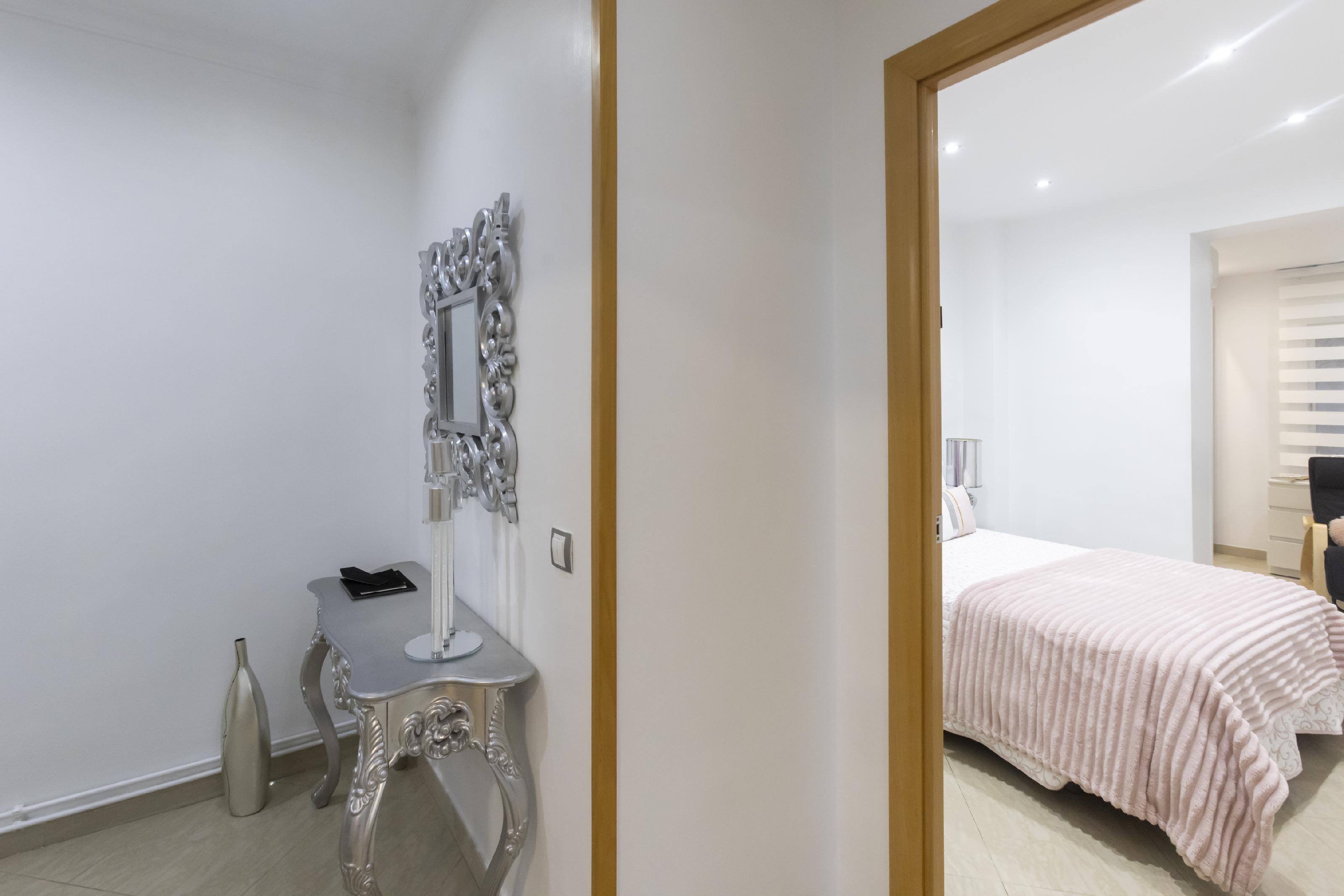 Imagen 20 Planta Baja en venta en Santa Coloma De Gramenet / Montigala, Barrio Puigfred