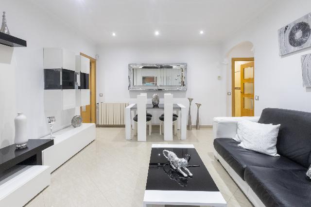 Imagen 3 Inmueble 289132 - Planta Baja en venta en Santa Coloma De Gramenet / Montigala, Barrio Puigfred