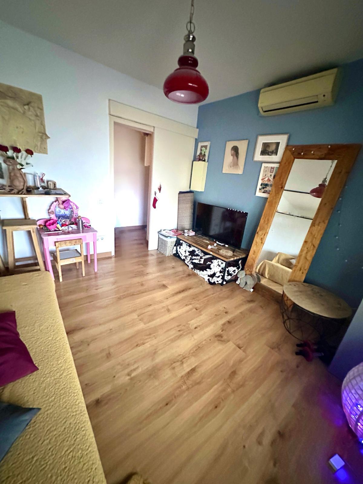 Imagen 1 Piso en venta en Barcelona / Ronda  Del Guinardó Imagen 1 Piso en venta en Barcelona / Ronda  Del Guinardó