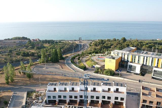 Imagen 36 Inmueble 300472 - Casa Adosada en venta en Montgat / Chalet Adosado en Montgat.