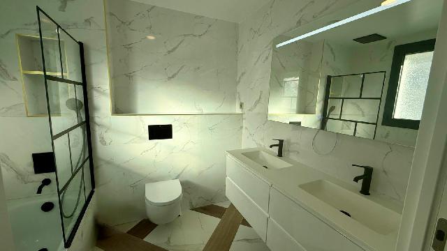 Imagen 19 Inmueble 300472 - Casa Adosada en venta en Montgat / Chalet Adosado en Montgat.